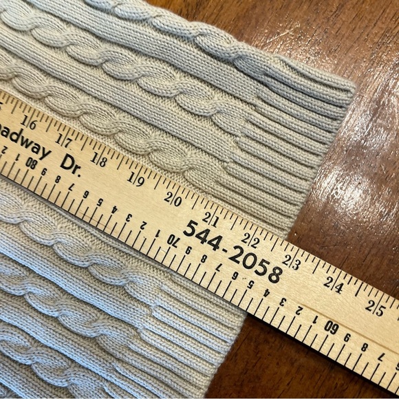 LL Bean cable knit tan sweater 100% cotton medium - Picture 6 of 7